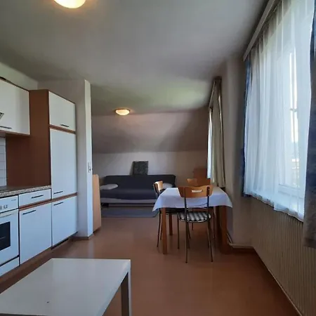Daire Holiday Apartment Villach Villach